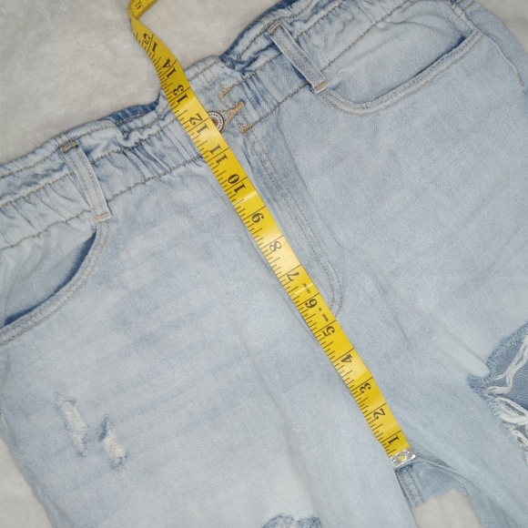 KanCan Like New Super Distressed Highrise Paper Bag Waist Mom Jeans sz 15/31 - Picture 9 of 12